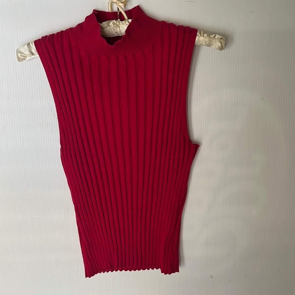 Vintage Junior’s Ribbed Mock Neck Crop Top Size M